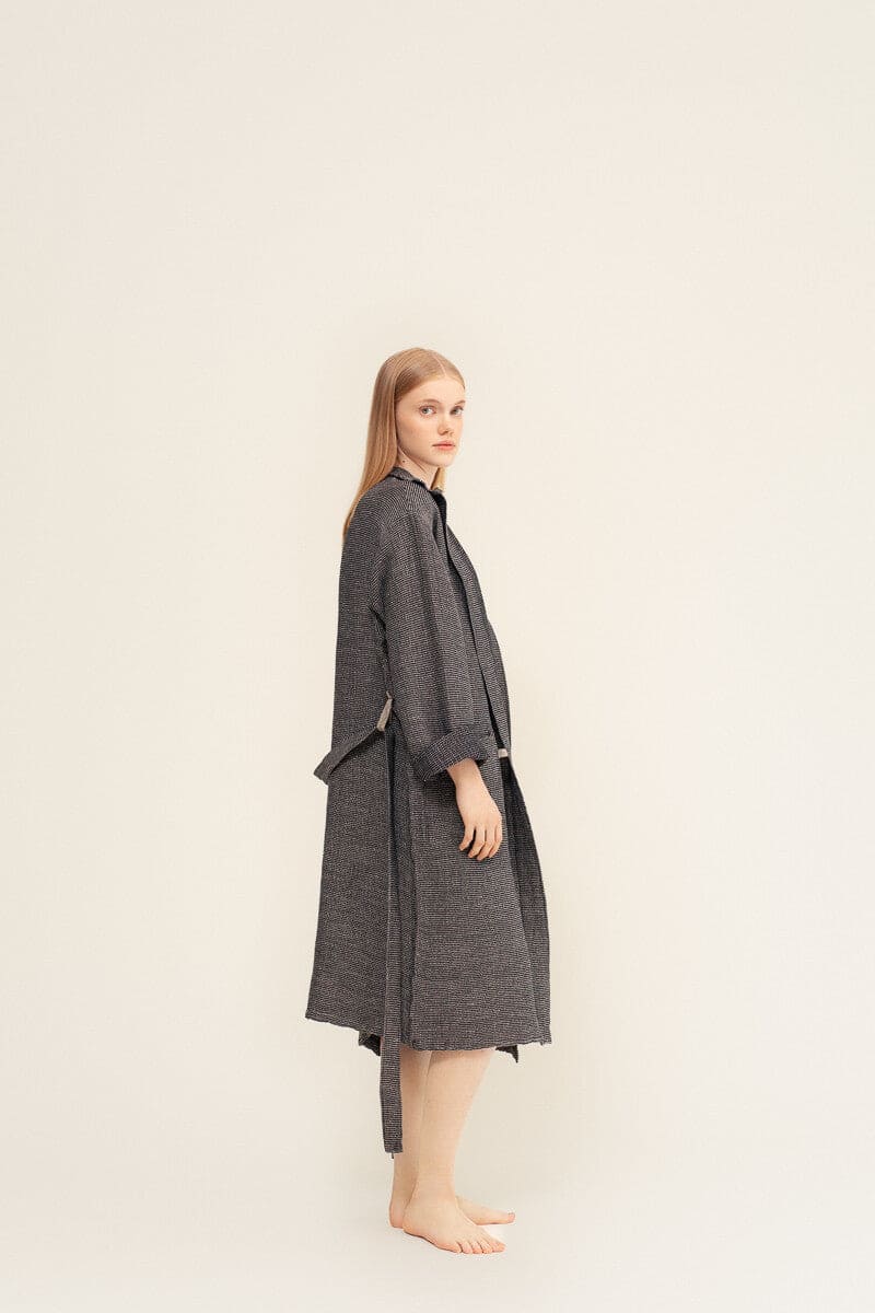 LAPUAN - TERVA WAFFLE BATHROBE. NATURAL+BLACK