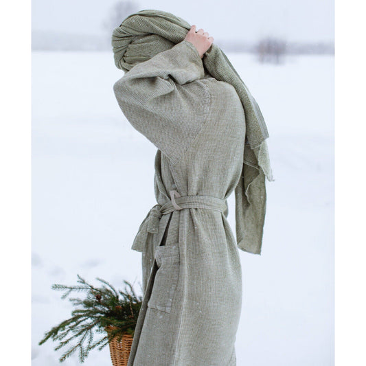 LAPUAN - TERVA WAFFLE BATHROBE. OLIVE+WHITE