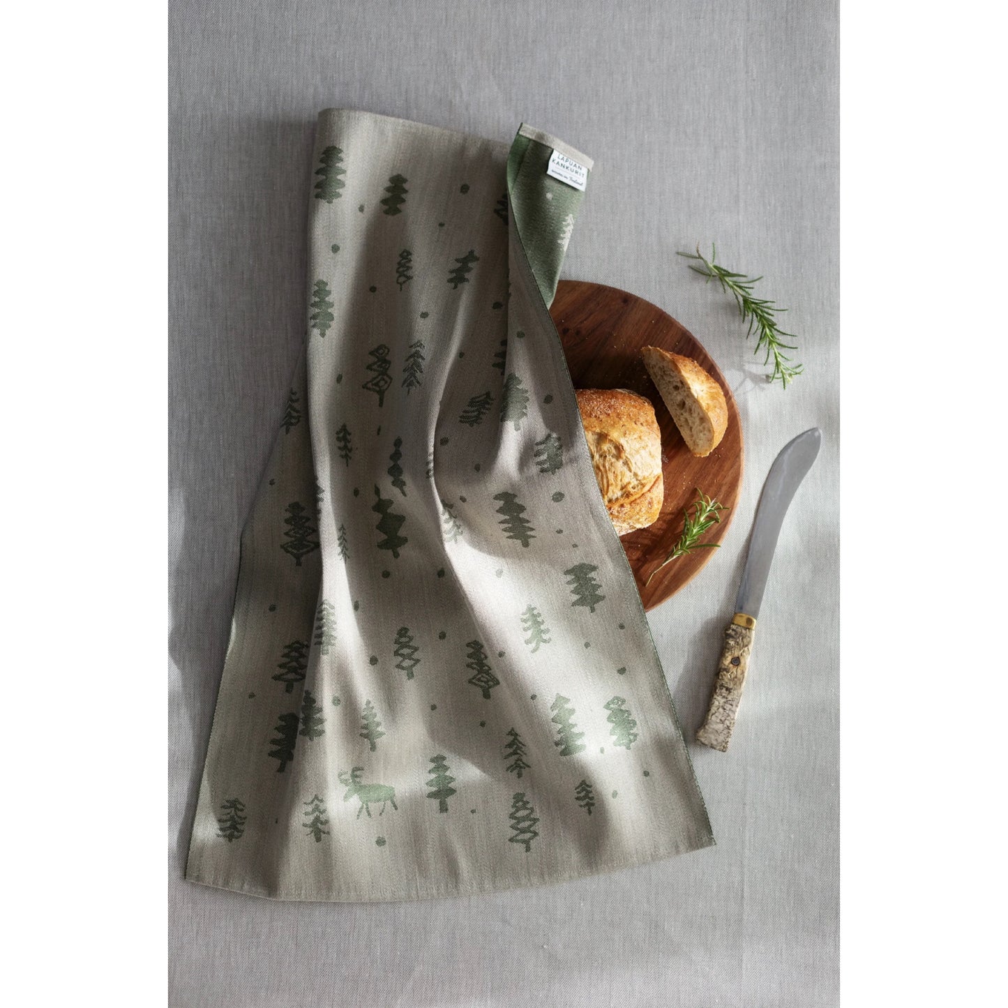 LAPUAN - PORO REINDEER - HAND TOWEL. NATURAL+GREEN