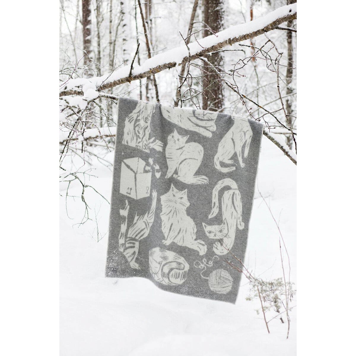 LAPUAN - KISSANPAIVAT CAT DESIGN WOOL BLANKET. BEIGE