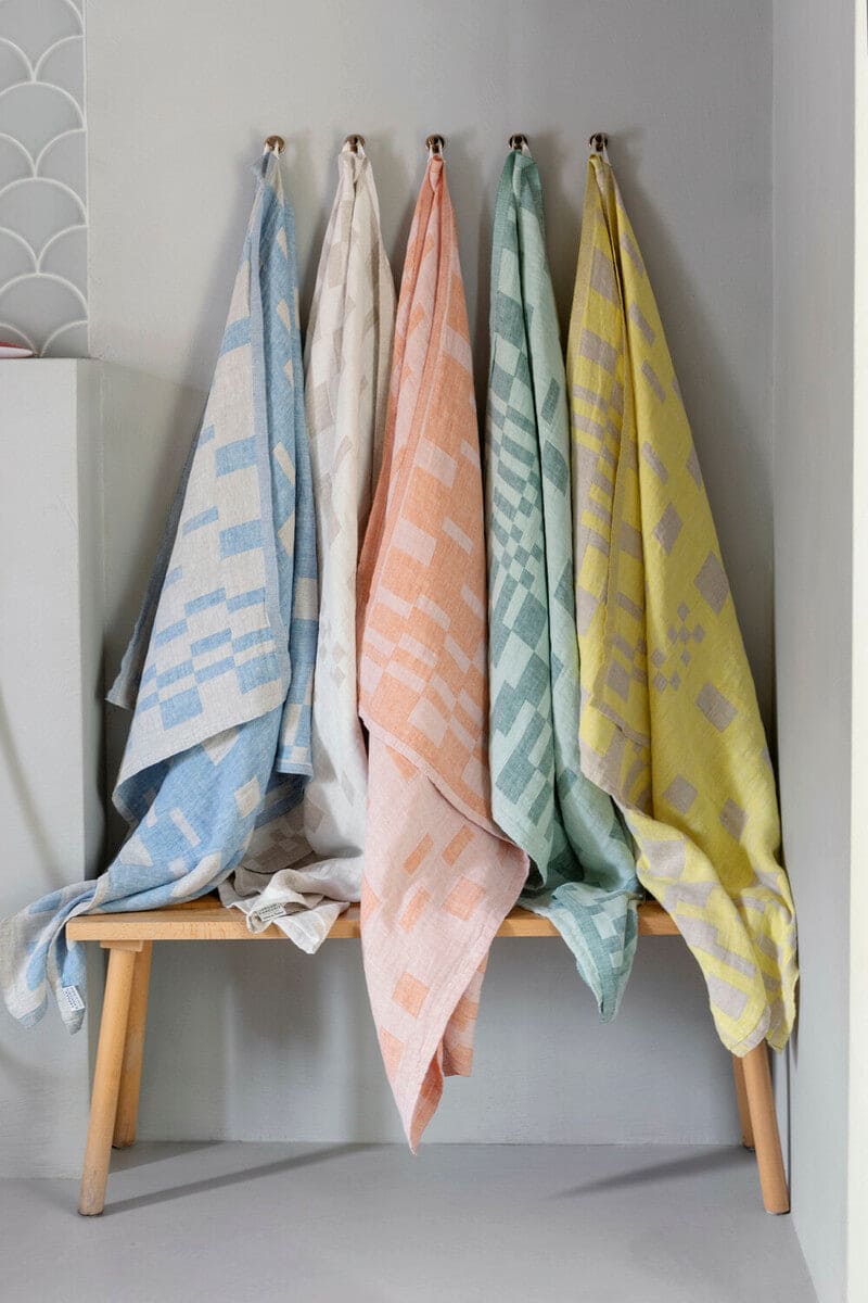 LAPUAN - KOODI LINEN HAND TOWEL. NATURAL+YELLOW