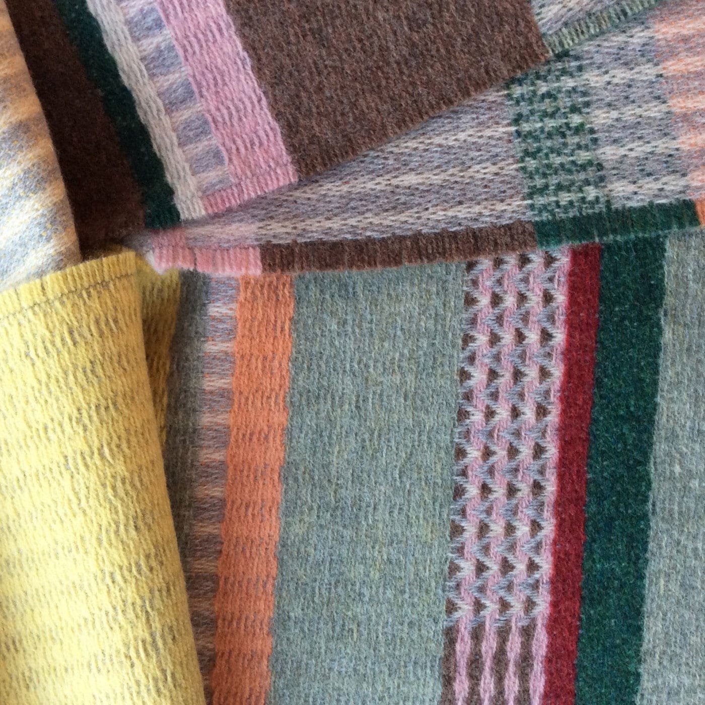 WALLACE+SEWELL - SCARF - DARLAND - YELLOW