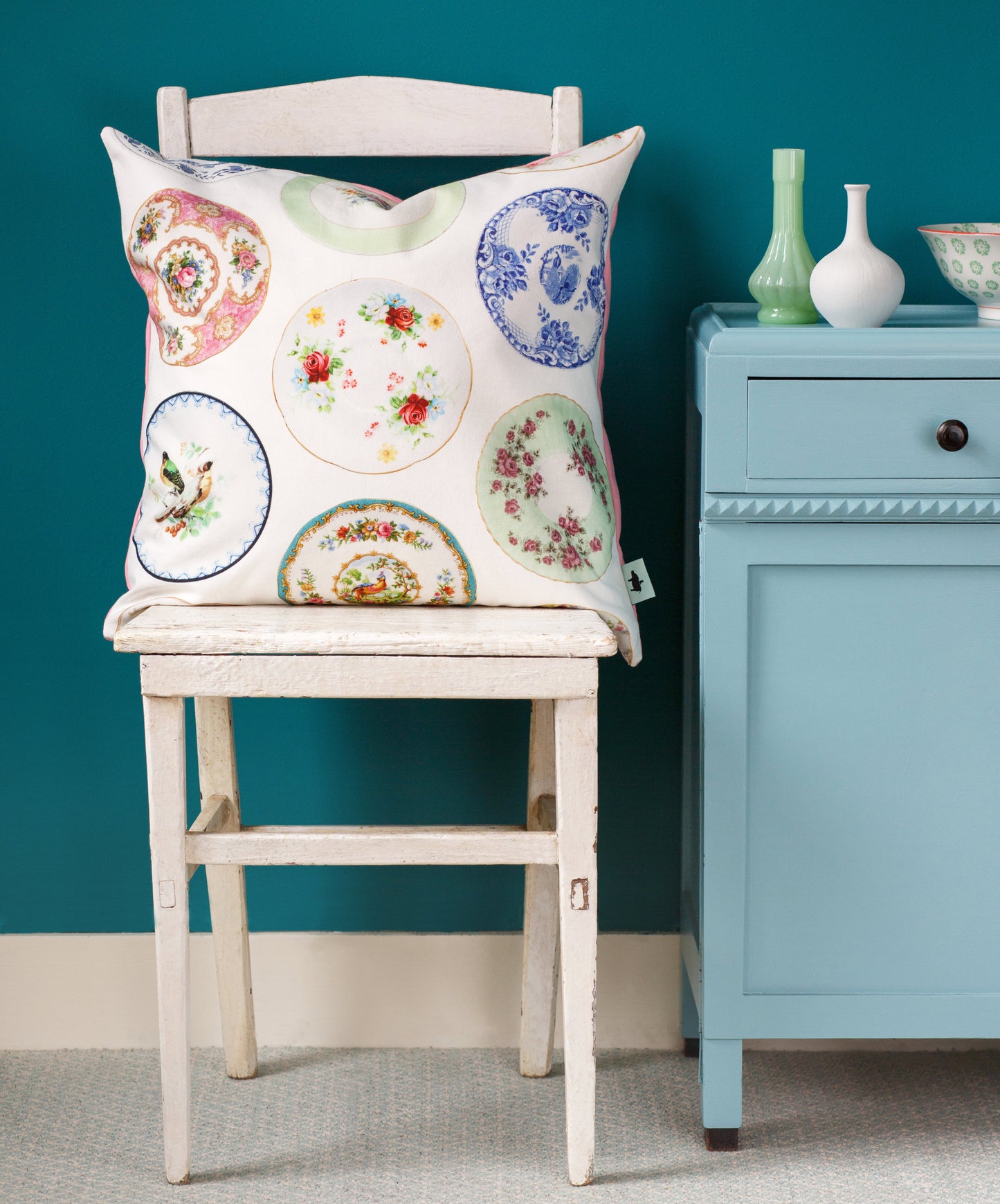 STUDIO DITTE - CUSHION - COLOURFUL PORCELAIN