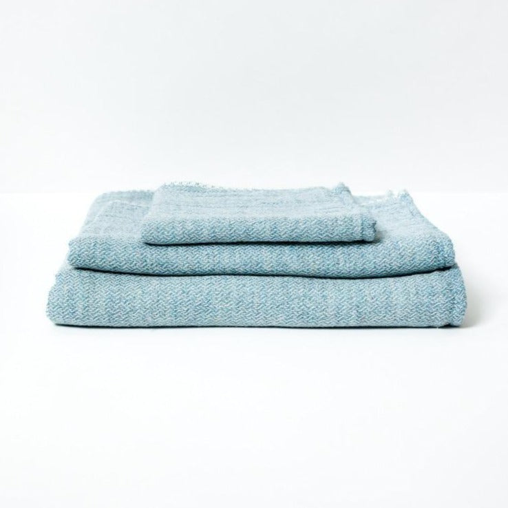 KONTEX - CLAIRE ORGANIC COTTON TOWEL. BLUE