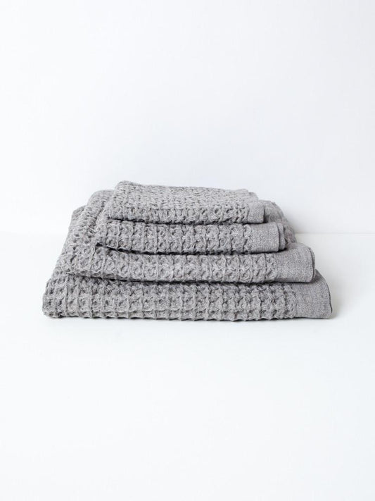 KONTEX - ORGANIC LARGE WAFFLE TOWEL. BRERA. GREY