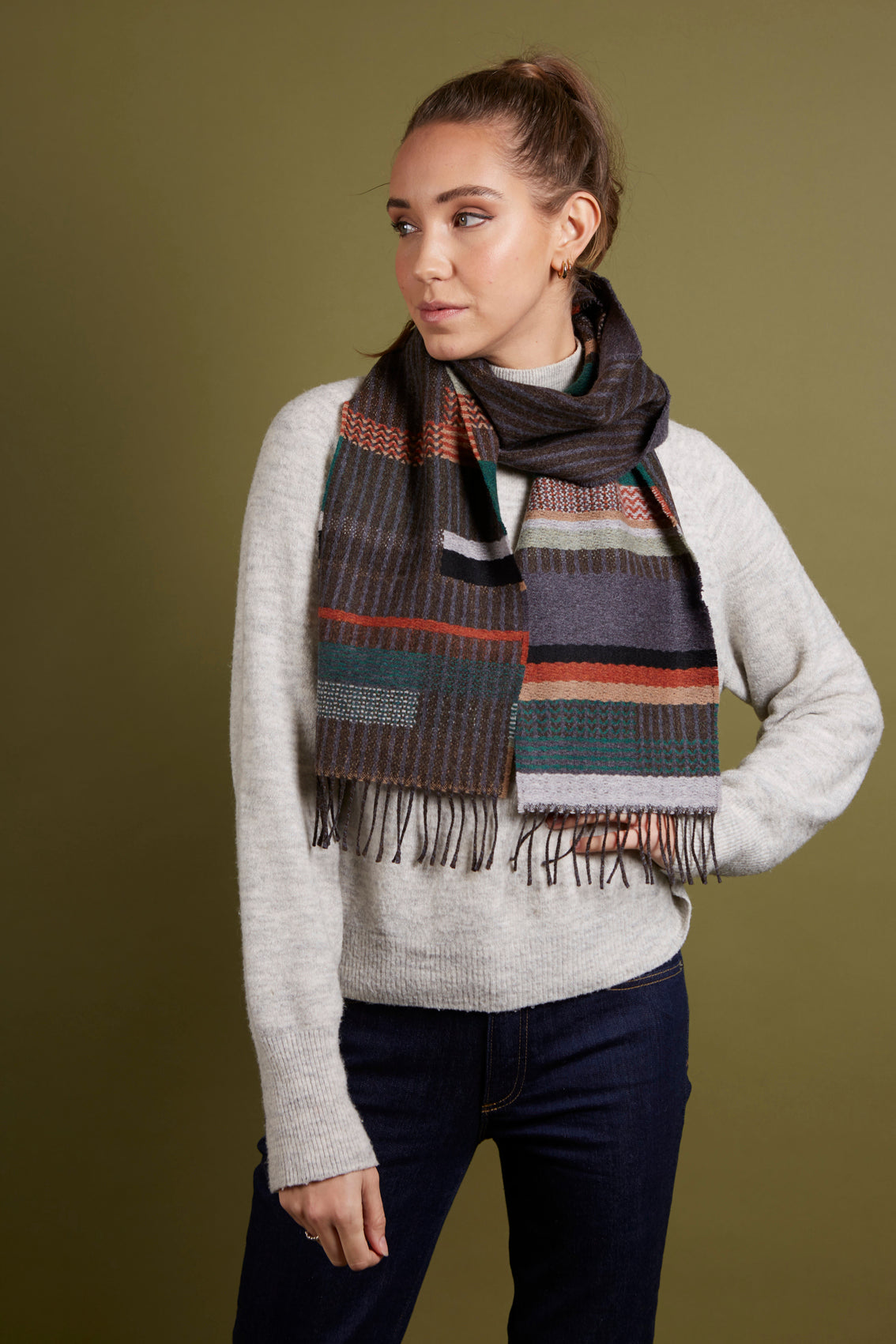 WALLACE+SEWELL - SCARF - DORVIGNY - CHARCOAL