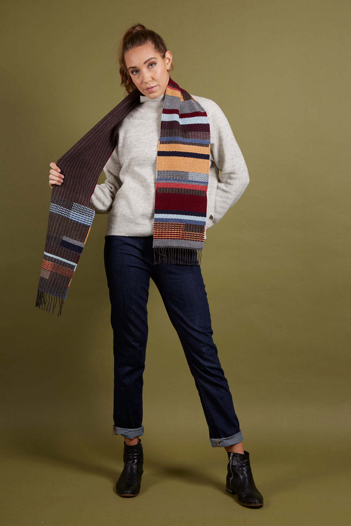 WALLACE+SEWELL - SCARF - DORVIGNY - CLARET