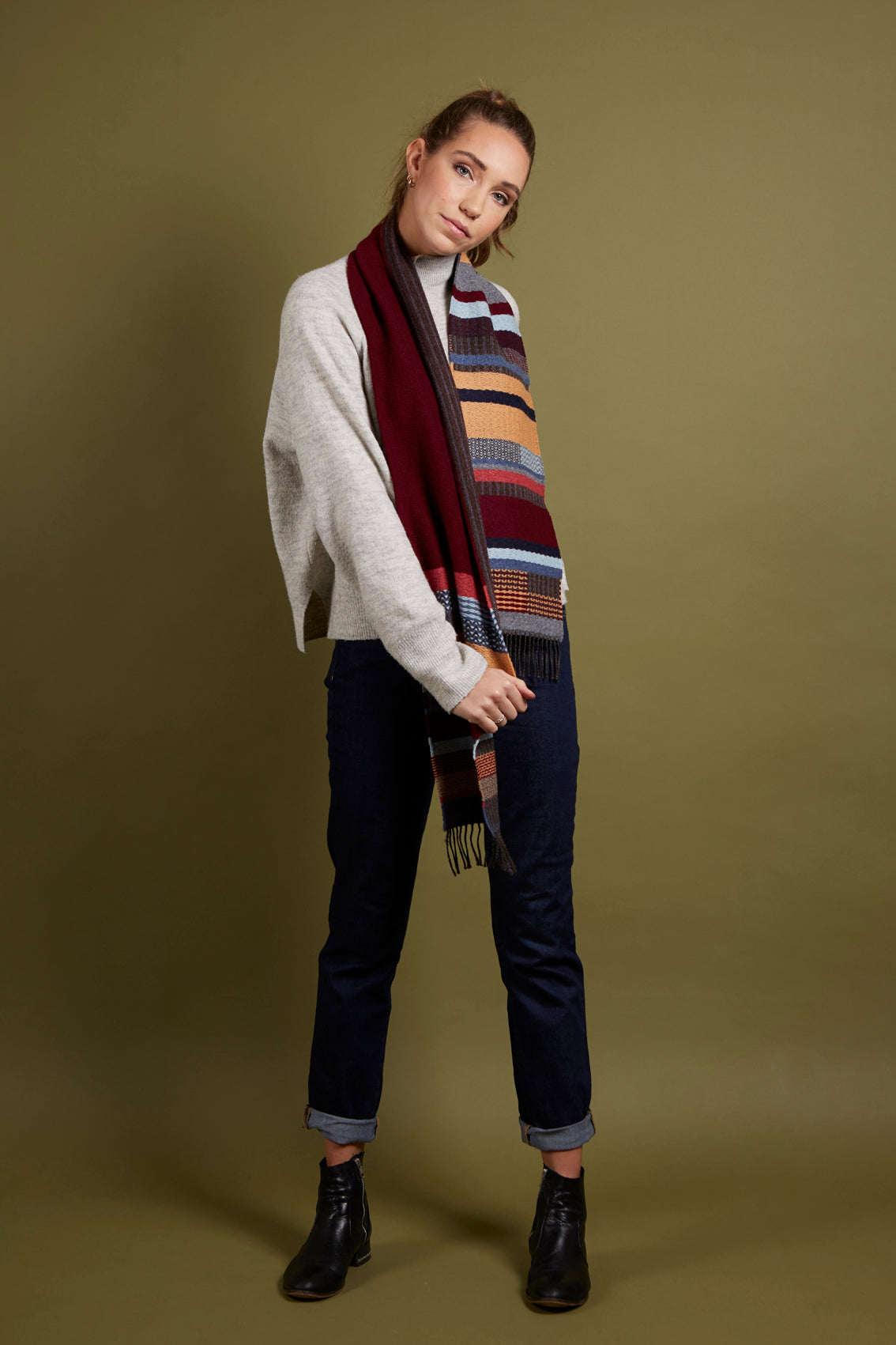 WALLACE+SEWELL - SCARF - DORVIGNY - CLARET