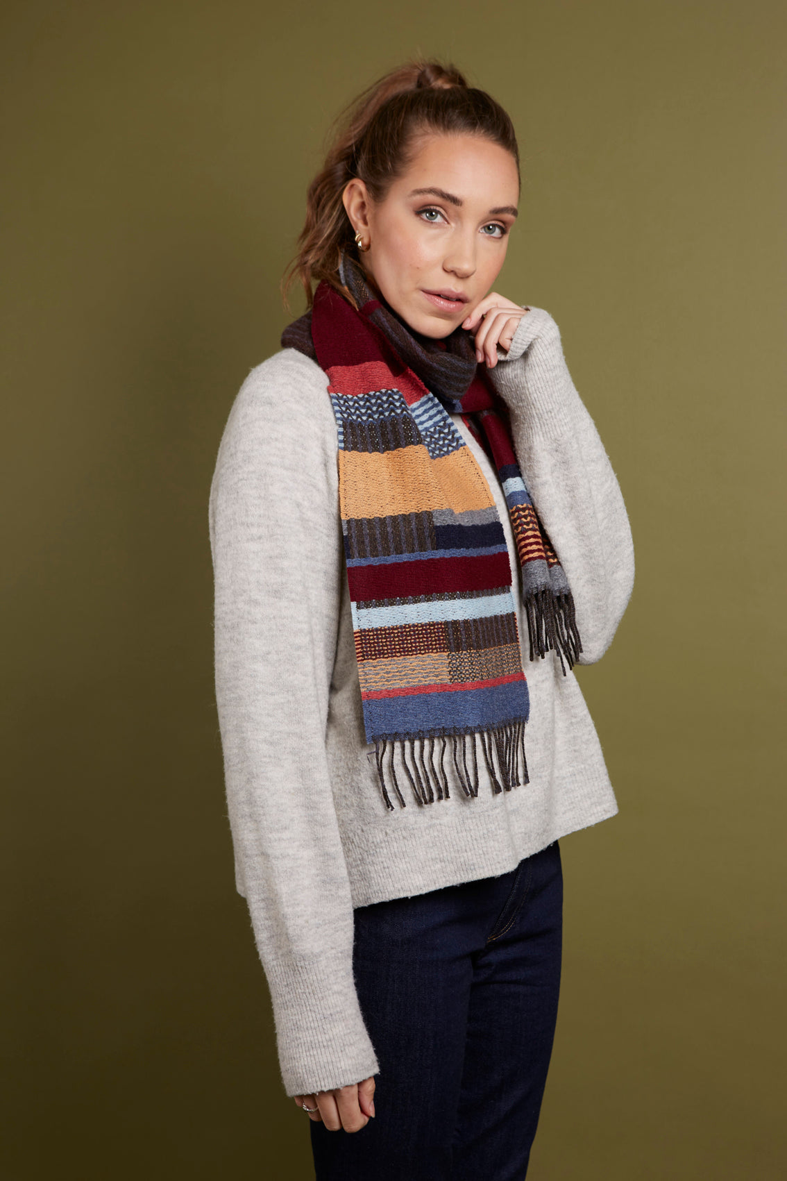 WALLACE+SEWELL - SCARF - DORVIGNY - CLARET