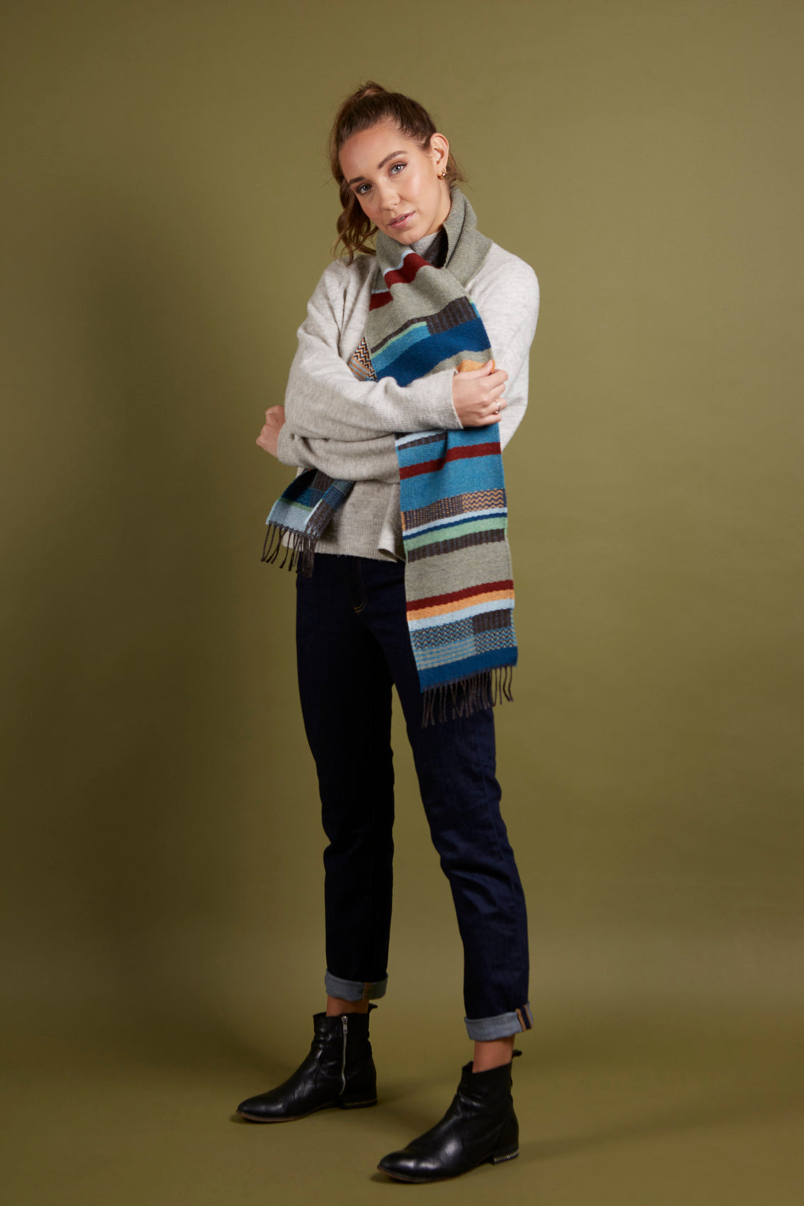 WALLACE+SEWELL - SCARF - DORVIGNY - LOVAT BLUE
