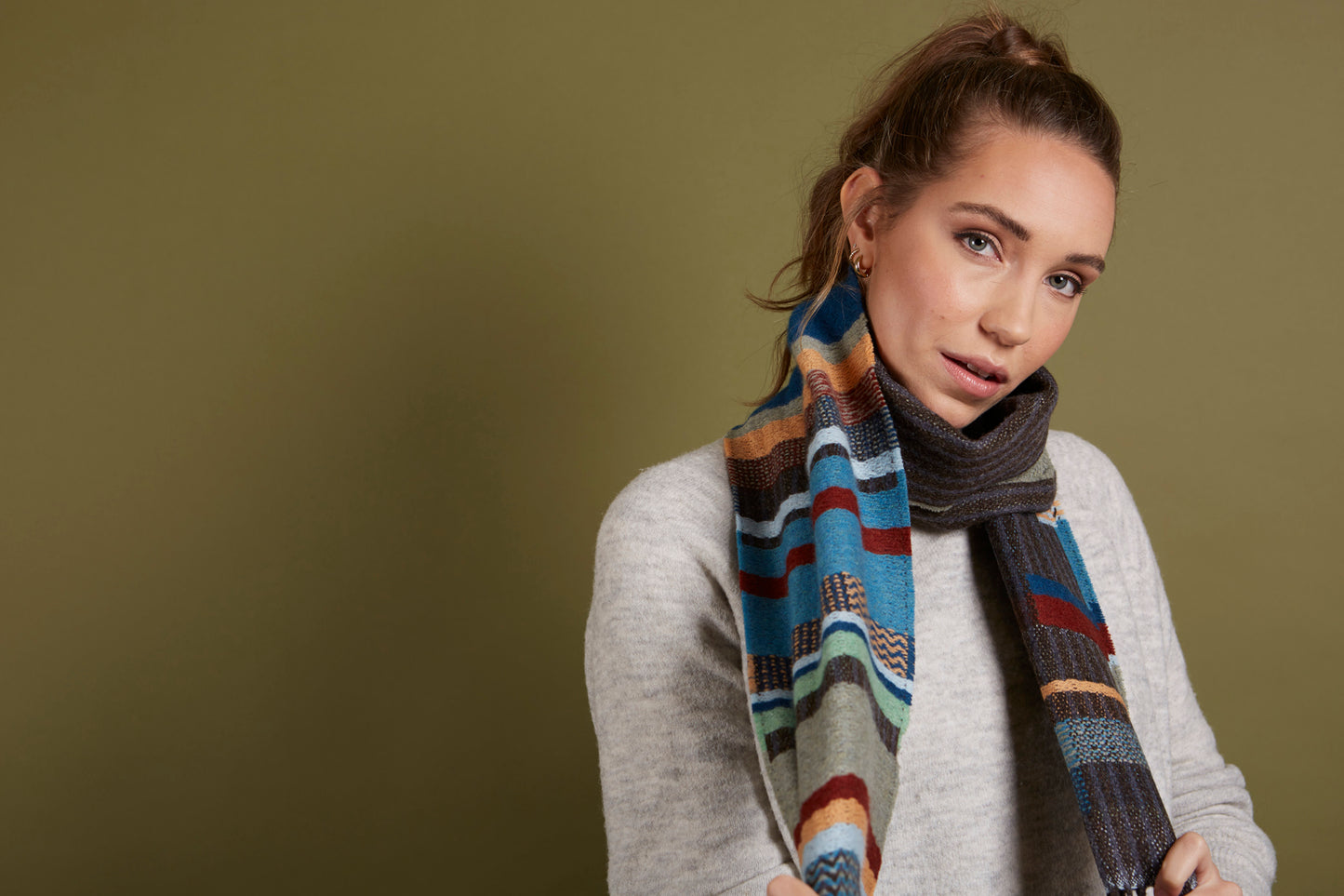 WALLACE+SEWELL - SCARF - DORVIGNY - LOVAT BLUE