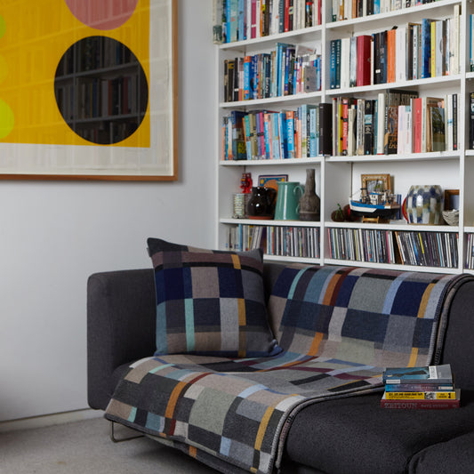 WALLACE+SEWELL - BLOCK THROW - ERNO - SMALL