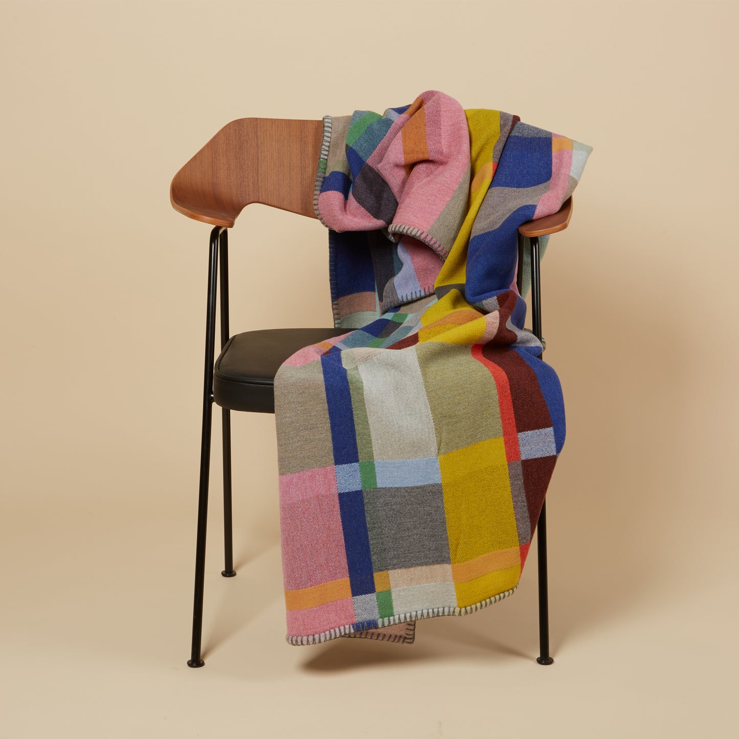 WALLACE+SEWELL - BLOCK THROW - LLOYD - SMALL