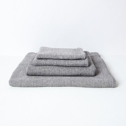 KONTEX - LANA ORGANIC COTTON TOWEL. GREY