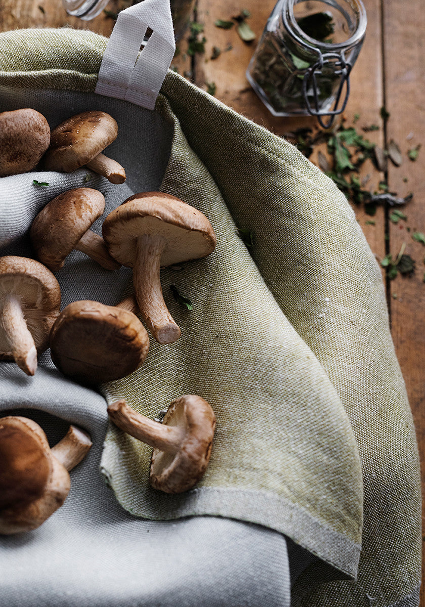 LAPUAN - DUO LINEN HAND TOWEL. GOLD+LINEN