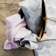LAPUAN - SADE LINEN HAND TOWEL. RAINY BLUE