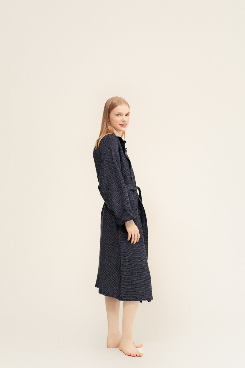 LAPUAN - TERVA WAFFLE BATHROBE. BLACK+GRAPHITE