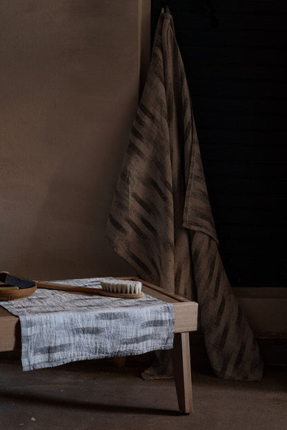 LAPUAN - SERVIETTE EN LIN HOHTO. GRIS+BLANC