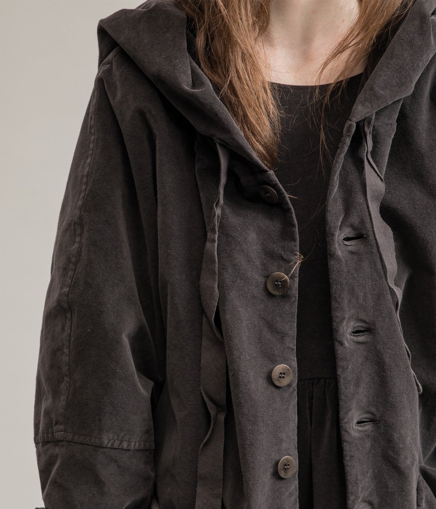 ALBUM DI FAMIGLIA - VELVET LOOSE HOODED COAT