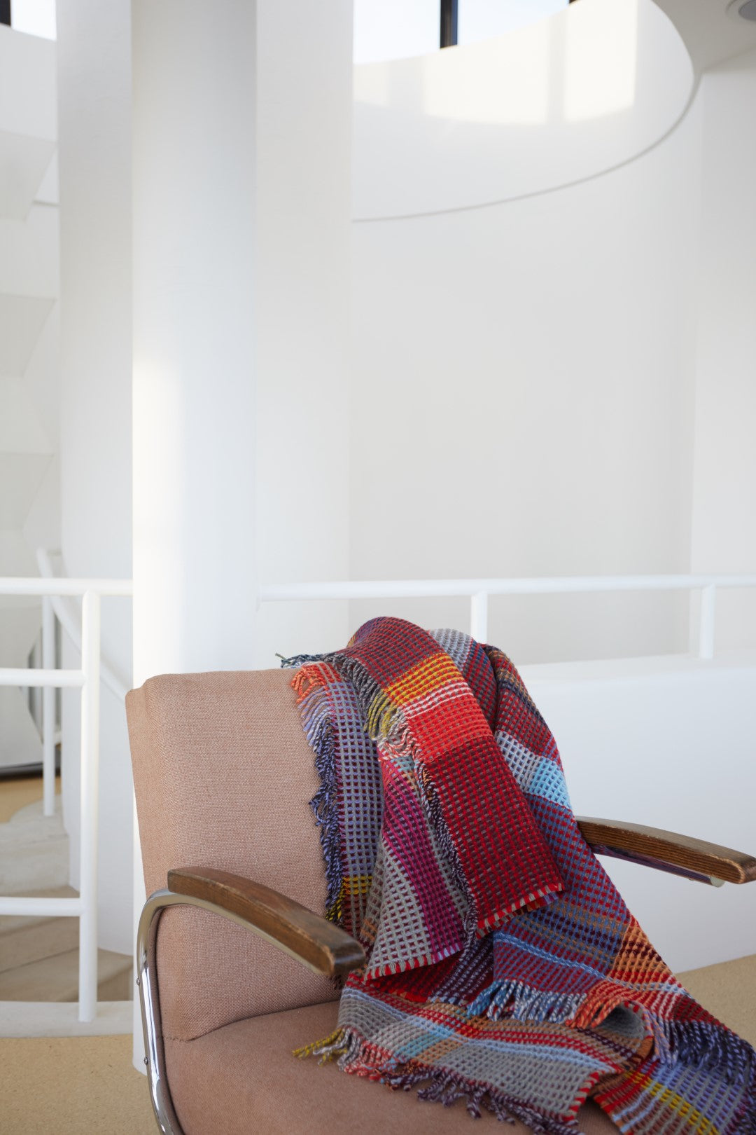 WALLACE+SEWELL - HONEYCOMB THROW - DOROTHY - SMALL