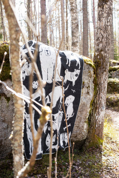 LAPUAN - COUVERTURE EN LAINE AVEC MOTIF CHIEN. NOIRE