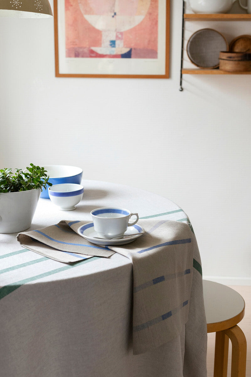 LAPUAN - LINNEA LINEN HAND TOWEL. NATURAL+BLUE