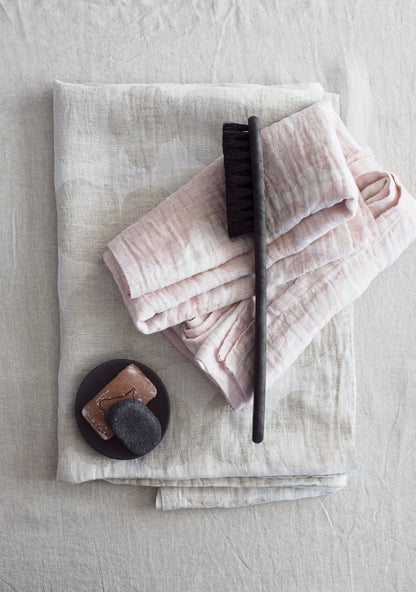LAPUAN - SADE LINEN HAND TOWEL. GREY